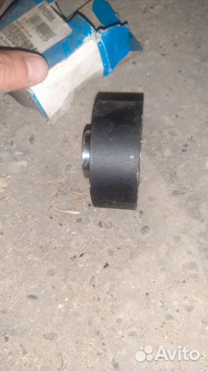 Ролик приводного ремня новый на Ровер 45,Rover 45