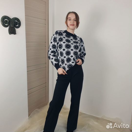 Укороченный джемпер в цветочек Perfect