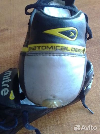 Бутсы Mitre 42-43р