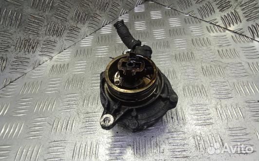 Насос вакуумный BMW 3 E90/E91 (BML13KX01)