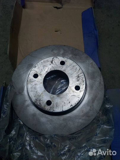 Передние тормозные диски hi-q nissan micra 3 k12