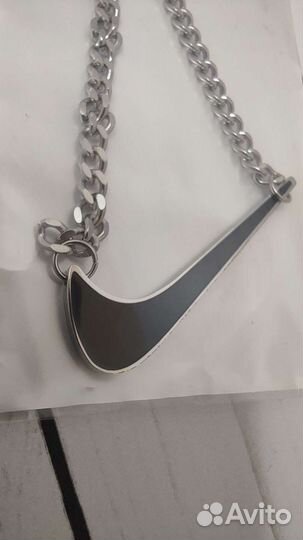Медальон подвеска Nike металл