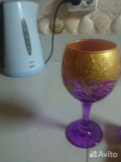 Набор бокалов и рюмок