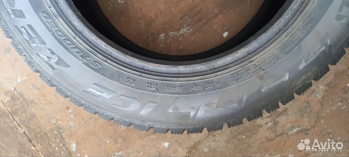 Pirelli Ice Zero 185/65 R15 92T