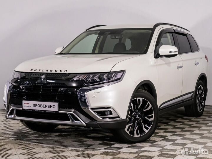 Mitsubishi Outlander 2.4 CVT, 2021, 31 654 км