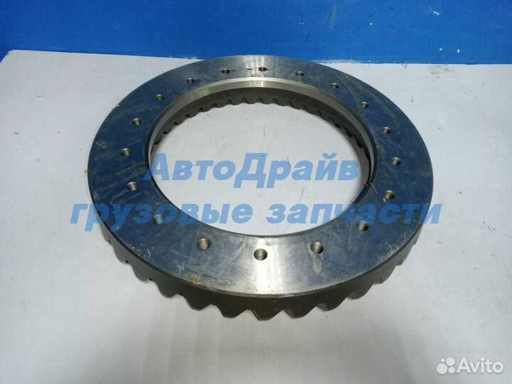 Главная пара редуктора Мерседес 303 388