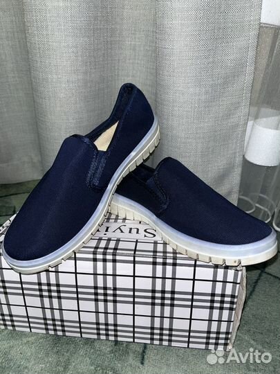 Слипоны женские