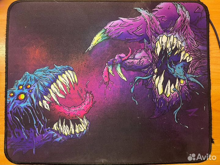 Клавиатура, мышь, наушники, коврик