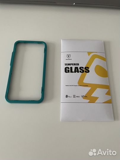 Защитное стекло SmartDevil на iPhone 13 mini