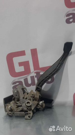 Педаль газа Peugeot 308 Citroen c4 b7