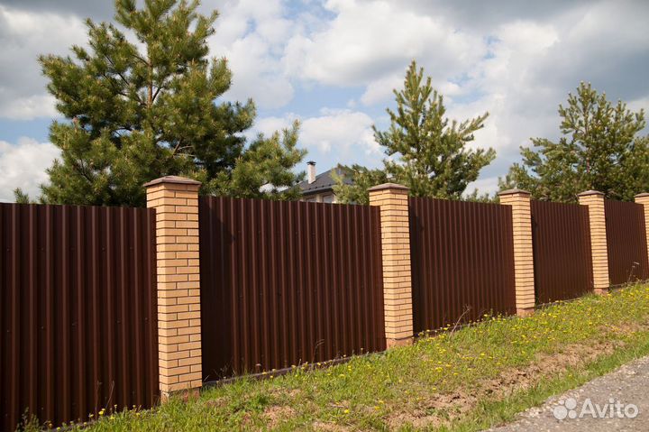 Профлист (профнастил) для забора в наличии