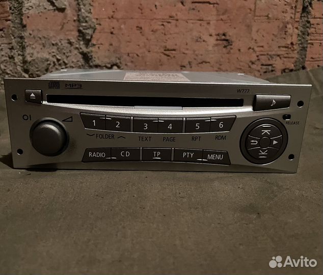 Магнитола mitsubishi pajero sport