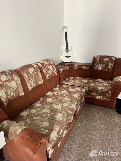 Угловой диван бу