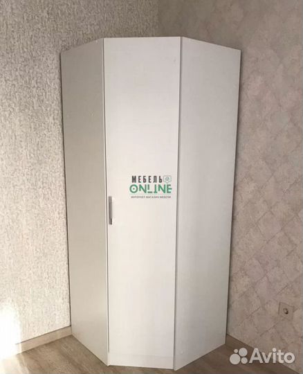 Шкаф угловой