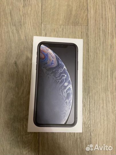 iPhone Xr, 64 ГБ
