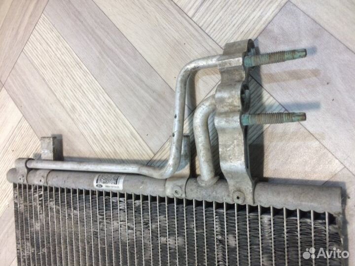 Радиатор кондиционера Ford Focus 2