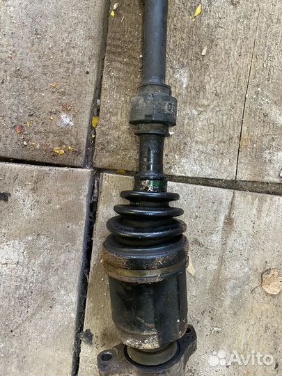 Продам привод в сборе мазда 6 GH