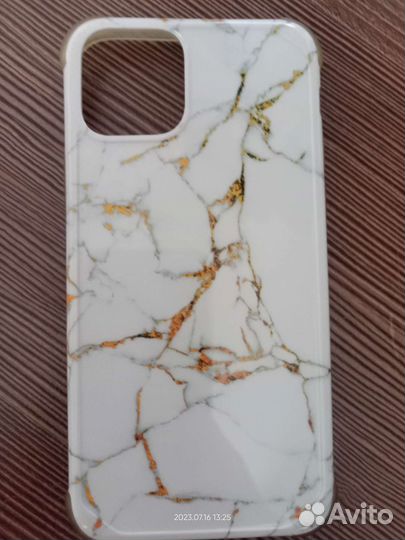 Чехлы для iPhone