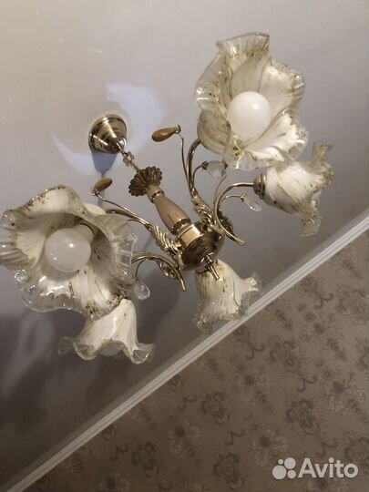 Люстра потолочная