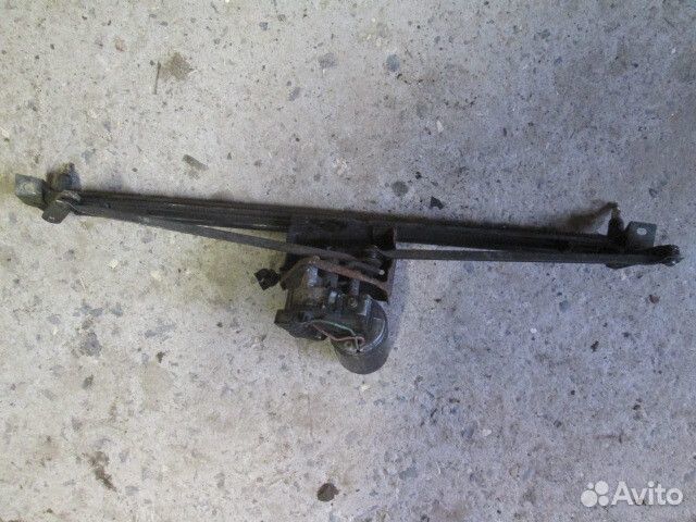 Трапеция стеклоочистителя Audi 100 C3 1982-1991