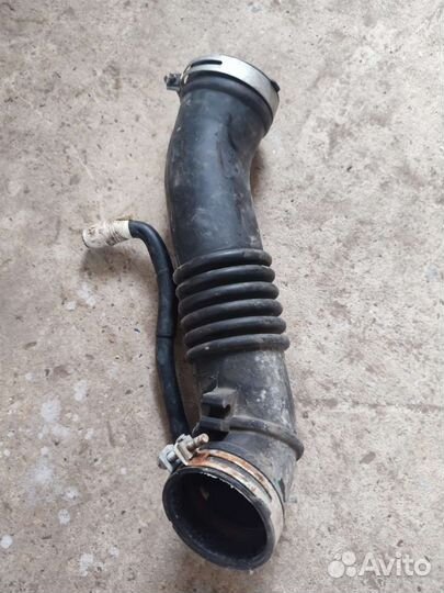 Патрубок воздушного фильтра Haima 3