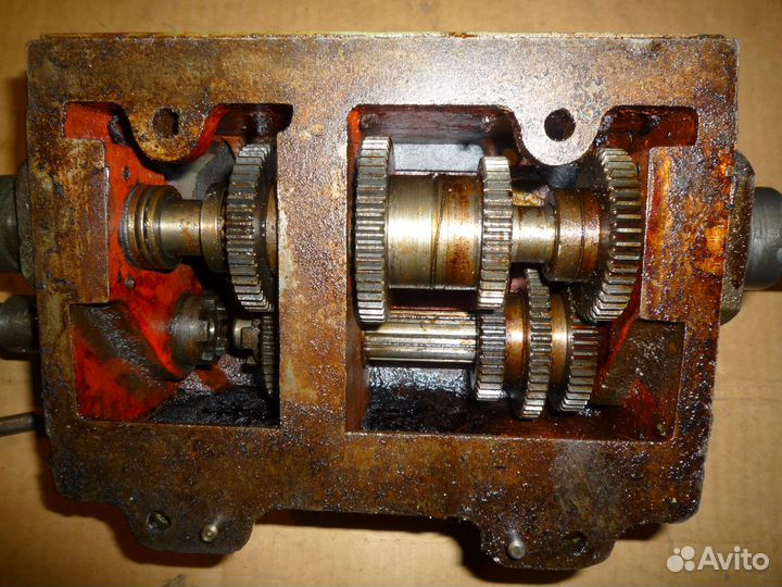 Коробка подач с валами на токарный станок тв-4