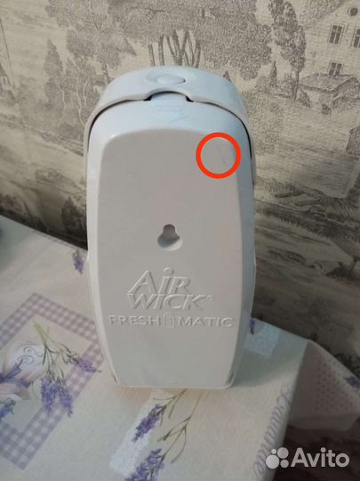 Автоматический дозатор для освежителя воздуха