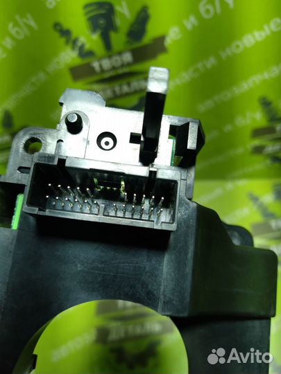 Переключатель стеклоочистителей Volvo V70 D5244T