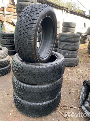 Bridgestone Blizzak DM-V2 235/55 R19 105T
