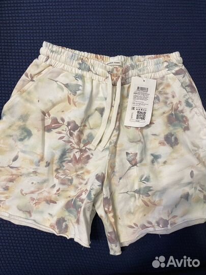 Шорты новые с биркой 42-44р