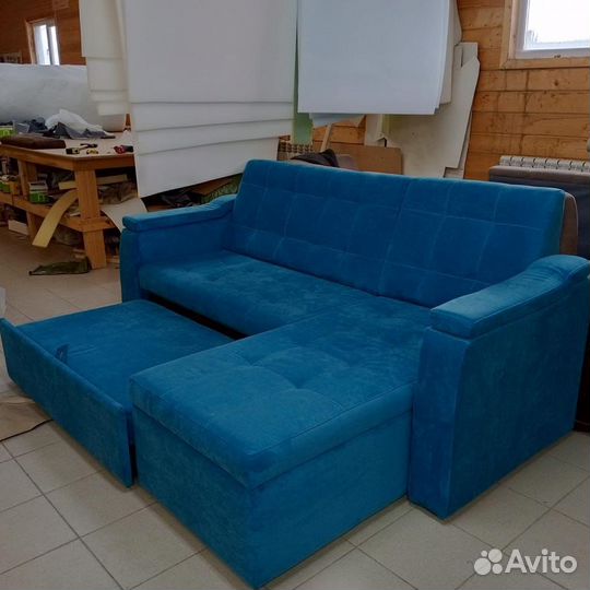 Диван