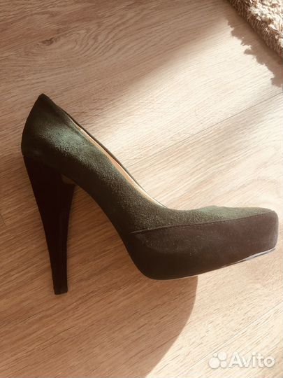 Туфли mascotte 39 размер. подойдет и на 38,5