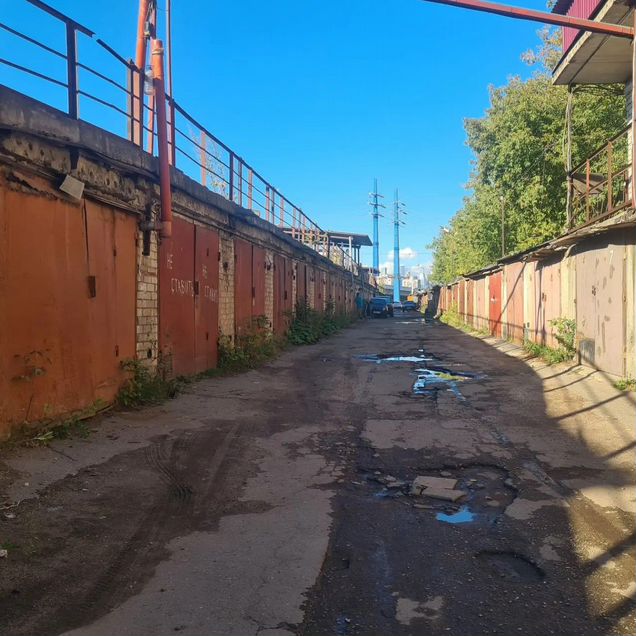 Гараж