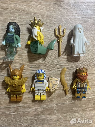 Lego minifigures