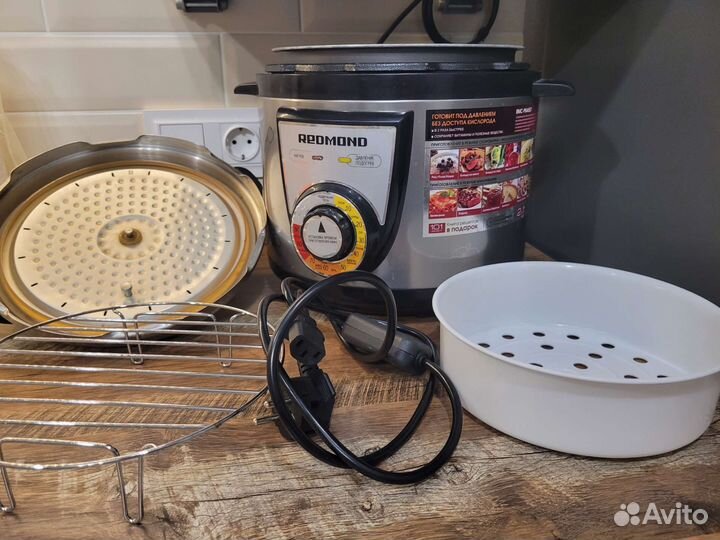 Мультиварка скороварка redmond