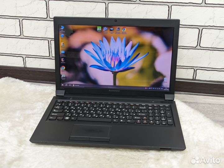 Lenovo / i5-2410M / 8GB / SSD+HDD