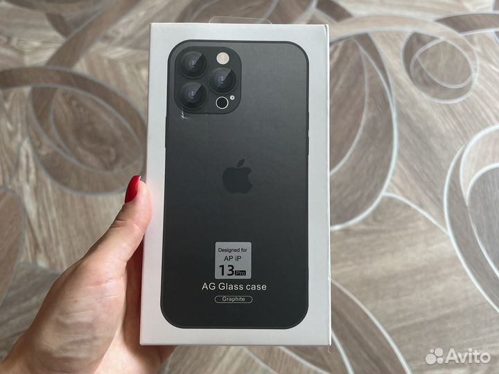Чехол на iPhone 13 про новый