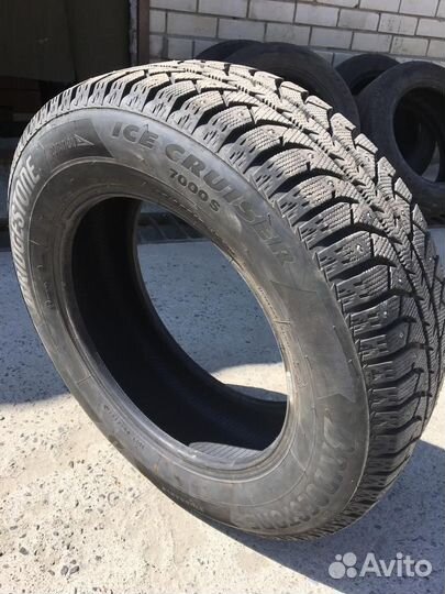 Bridgestone Ice Cruiser 7000S 225/65 R17 102T