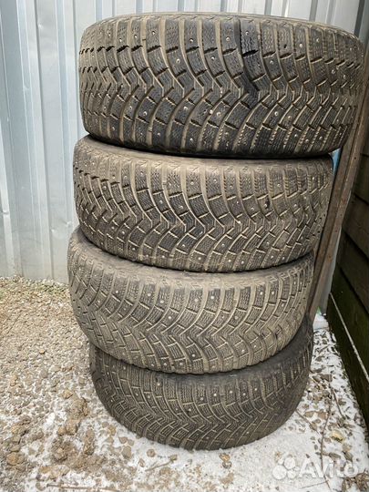 Michelin X-Ice North XIN2 215/50 R17 95T