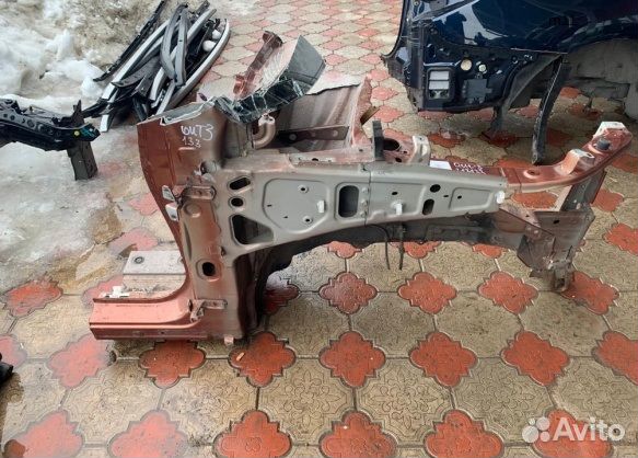 Четверть передняя правая Митсубиси Аутлендер 3 gf