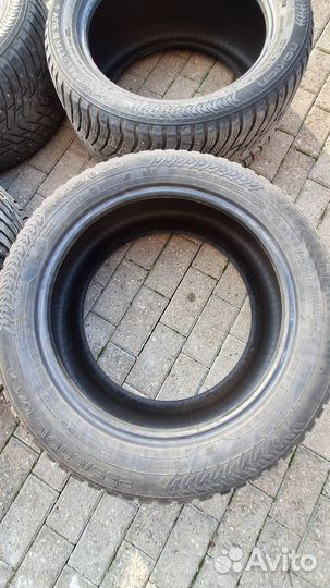 Nokian Tyres Hakkapeliitta 8 SUV 255/50 R19 107