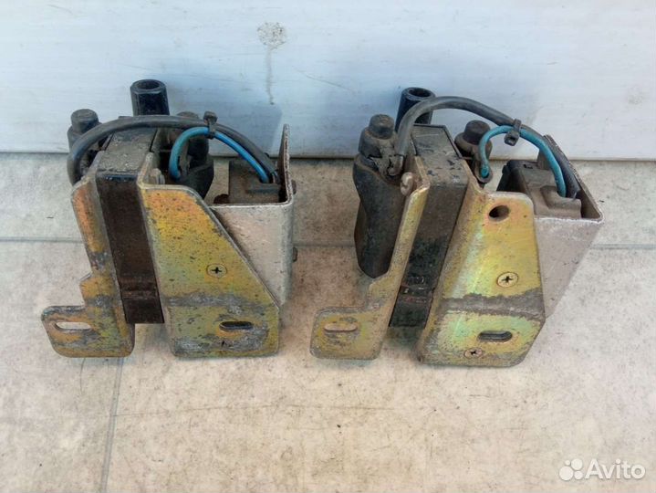 Катушка зажигания Audi 80 B4