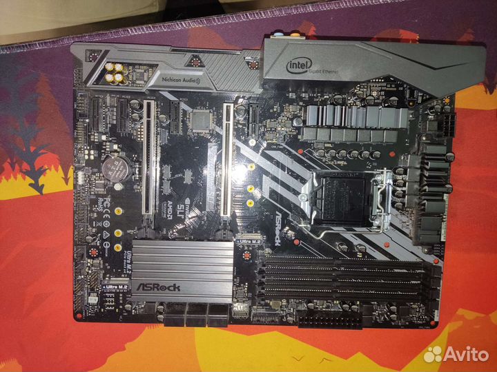 Материнская плата z370