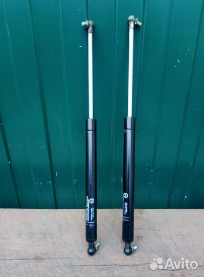 Газовые упоры