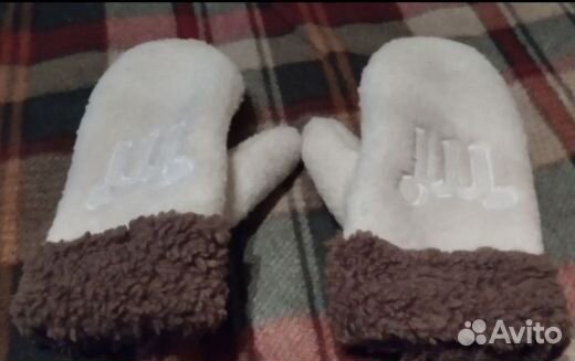 Варежки и перчатки детские