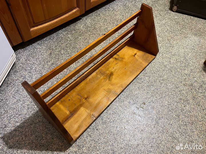 Полка настенная из дерева