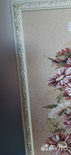 Картина из гобелена