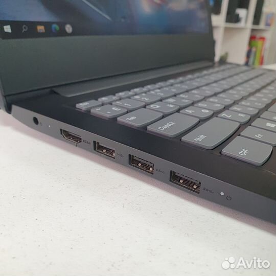 Ноутбук Lenovo (AMD A4, 4/120GB, акб держит)