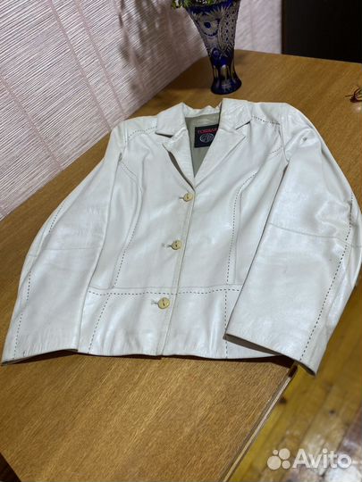 Куртка женская