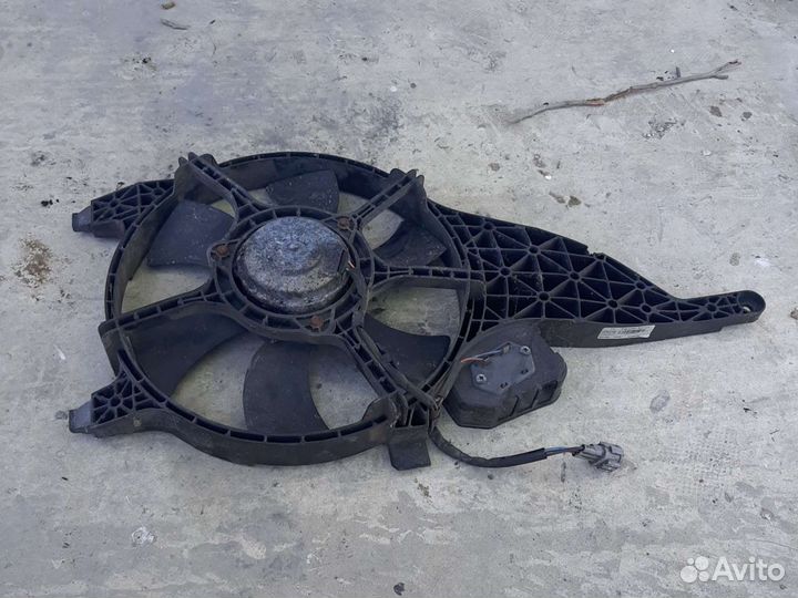 Вентилятор охлаждения Nissan Navara 2.5 D